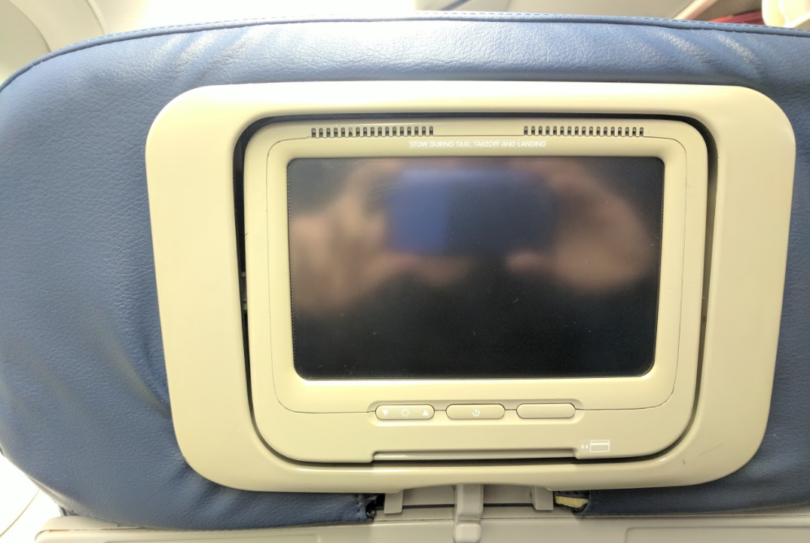 Delta Coach Review New York to Venice [JFK to VCE] Running with Miles